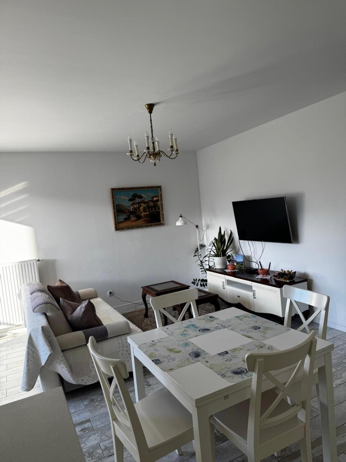 Apartament Eliza ウストロン エクステリア 写真